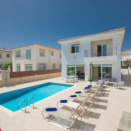 Shaye Front Line Villa Protaras Exterior photo